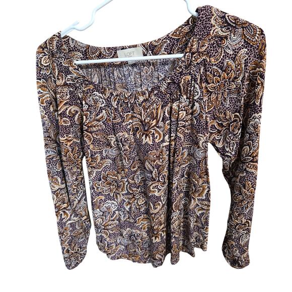 Women's Extra Small 0 2 Tops Shirts Blouses Sweaters Wholesale Bulk Lot of 4 XS - Picture 3 of 6